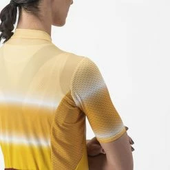 Maillot Manche Courte Castelli Dolce Sable/Rouge Femme -Vélos Urbains Soldes Boutique 04 4522060 867 700x700 1