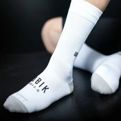 Chaussettes Gobik Iro 2.0 Unisex Blanc -Vélos Urbains Soldes Boutique c a l c e t i n e s i r o 2 0 w h i t e 03 1800x1800 700x700 1