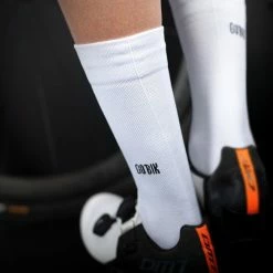 Chaussettes Gobik Iro 2.0 Unisex Blanc -Vélos Urbains Soldes Boutique c a l c e t i n e s i r o 2 0 w h i t e 04 1800x1800 700x700 1