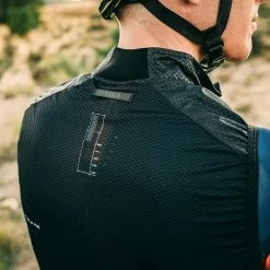 Gilet Gobik Plus 2.0 Citizen Homme 80 Gilet Gobik Plus 2.0 Citizen Homme -Vélos Urbains Soldes Boutique chaleco plus2.0 hombre citizen gobik warm series22 4 700x700 8