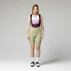 Cuissard Court Gobik Matt K9 Seed Green Femme 2023 25 Cuissard Court Gobik Matt K9 Seed Green Femme 2023 -Vélos Urbains Soldes Boutique culotte corto mujer matt seed green caps dye gobik 3 700x700 1