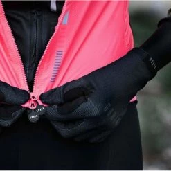 Gants Gobik Eagle Darkness Unisex -Vélos Urbains Soldes Boutique g a n t s e a g l e 3 700x700 5