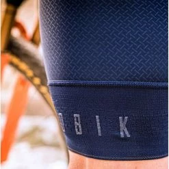 Cuissard Court Gobik Absolute 5.0 K9 Deep Blue Femme -Vélos Urbains Soldes Boutique gobik absolute 5.0 k9 deep blue femme 3 700x700 5