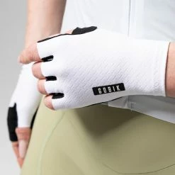 Gants Gobik Mamba Unisex White 2023 -Vélos Urbains Soldes Boutique guantes cortos black mamba white caps dye gobik 5 700x700 4