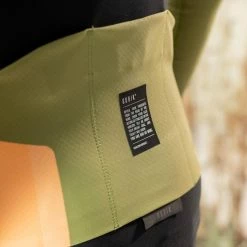 Maillot Manche Longue Gobik Cobble Blend Leaf Homme 2023 44 Maillot Manche Longue Gobik Cobble Blend Leaf Homme 2023 -Vélos Urbains Soldes Boutique maillot cobble blend hombre leaf cold 2023 gobik 4 700x700 4