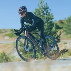 Maillot Manche Longue Gobik Cobble Dark Coal Femme -Vélos Urbains Soldes Boutique maillot cobble dark coal mujer sparrow 22 gobik 5 700x 700x700 2