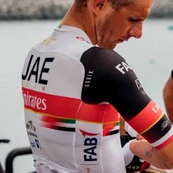 Maillot Manche Courte Gobik Infinity World Tour UAE Team Emirates -Vélos Urbains Soldes Boutique maillot hombre manga corta infinity world tour u a e team emirates 2021 4 1800x1800 700x700 3