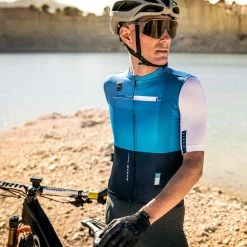 Maillot Manches Courtes Gobik Stark Cobalt Homme -Vélos Urbains Soldes Boutique maillot hombre stark cobalt gobik warm series22 4 700x700 2