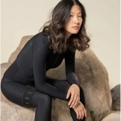 Maillot Manche Longue Gobik Pacer Solid Jet Black Femme 2023 -Vélos Urbains Soldes Boutique maillot manche longue gobik pacer solid jet black femme 2023 2 700x700 4