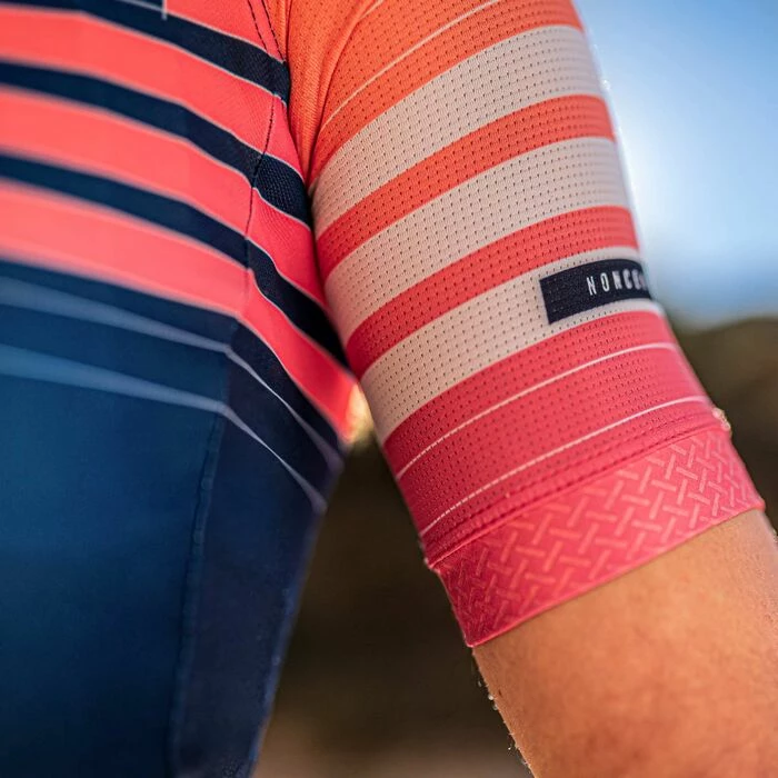 Maillot Manches Courtes Gobik Stark Lotus Claim Femme 32 Maillot Manches Courtes Gobik Stark Lotus Claim Femme – Image 30