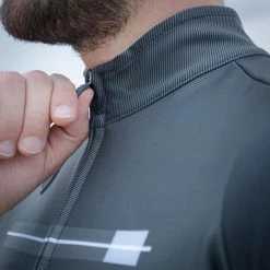 Maillot Manche Longue Gobik SuperCobble Dark Coal -Vélos Urbains Soldes Boutique maillot supercobble hombre dark coal cold season 22 gobik 4 700x 700x700 6