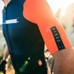 Maillot Manches Courtes Gobik Cx Pro Bathyal Unisex -Vélos Urbains Soldes Boutique maillot unisex cxpro bathyal gobik warm series22 6 700x700 1