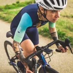 Maillot Manche Courte Gobik Cx Pro Bora Unisex -Vélos Urbains Soldes Boutique maillot unisex cxpro bora gobik warm series21 3 600x 700x700 7